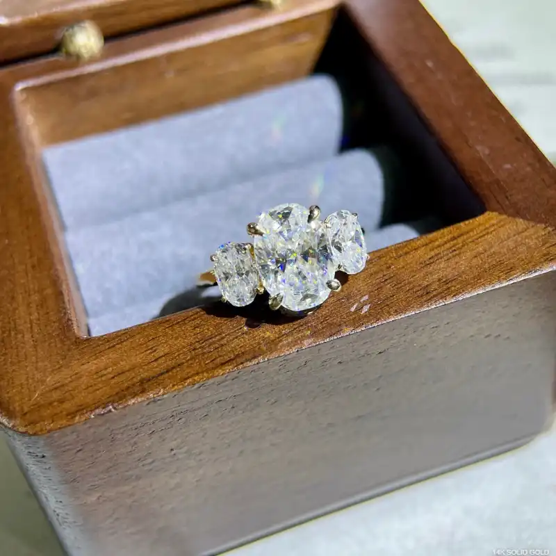 /public/photos/live/31 (4).webp